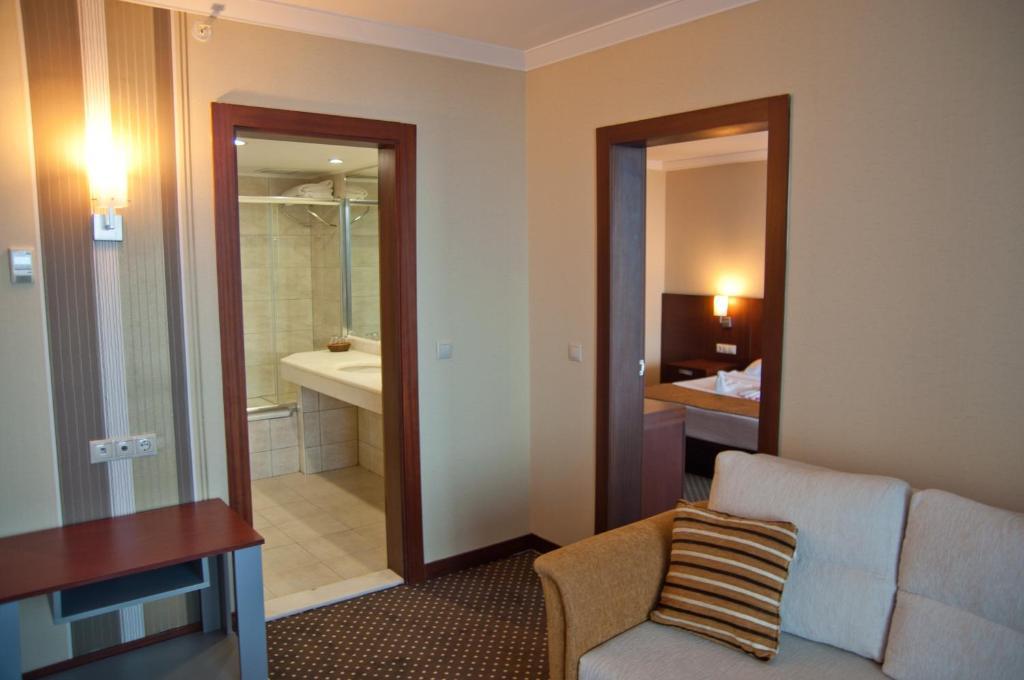 Ring Beach Hotel Beldibi  Bilik gambar